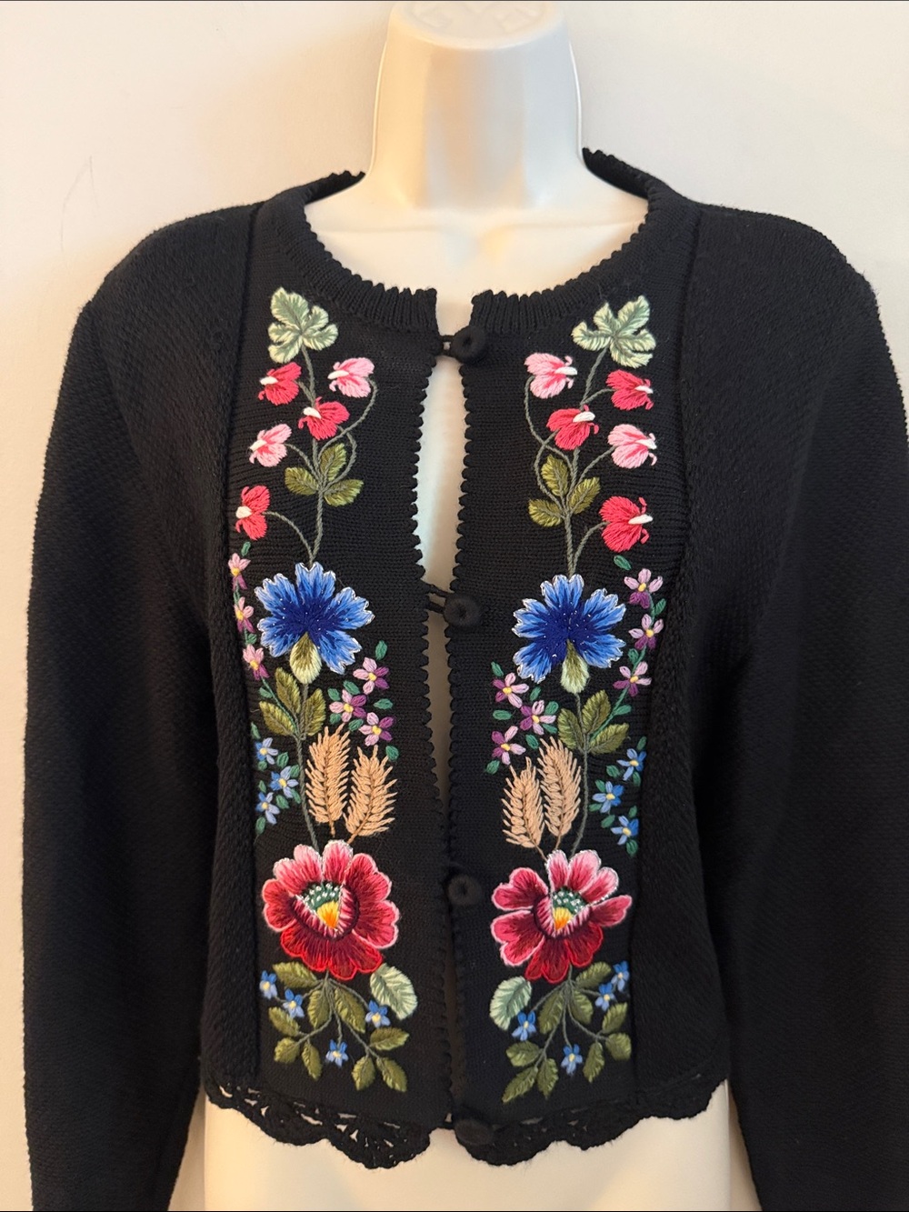 AALE HANDCRAFTED Anthropologie-style Black Embroidered Floral Cardigan Sweater
